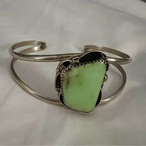 Elegant Silver Cuff Bracelet with Green Stone